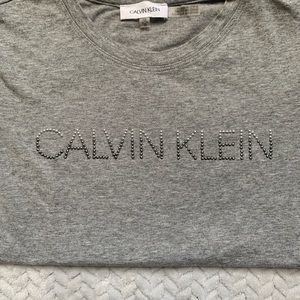 Womens XS Calvin Klein embellished ombré logo tee (NEVER WORN)